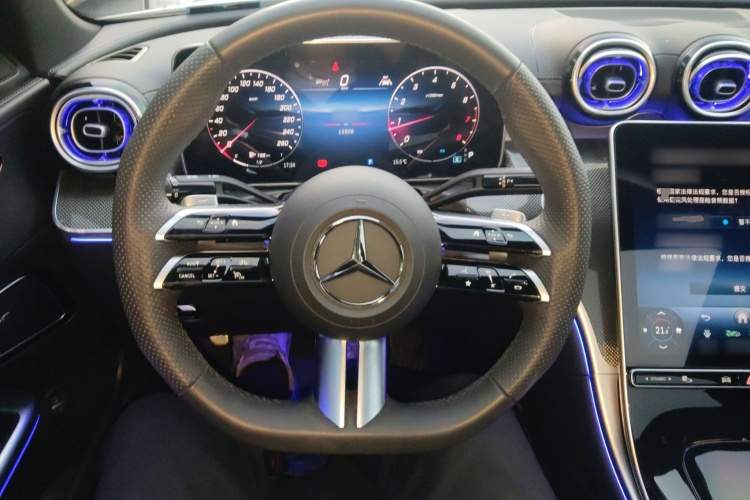 奔驰C级 2025款 C 260 L 运动版局部细节13