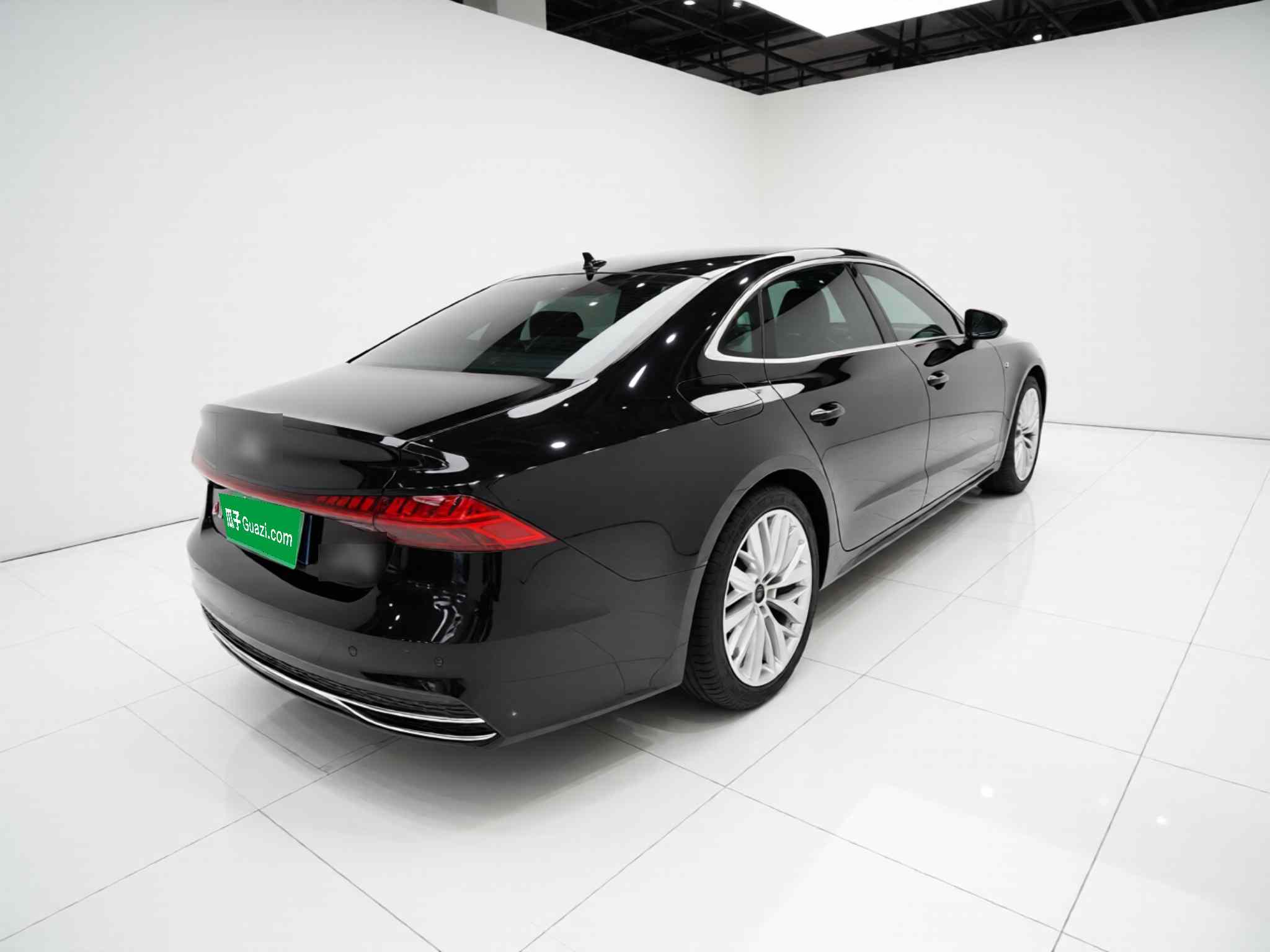 奥迪A7L 2024款 45TFSI S-line 筑梦型 流晶套装(5)