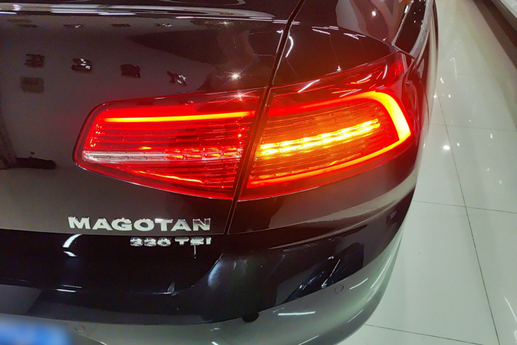 大众 迈腾 2019款 330TSI DSG 领先型 国VI车身外观6001