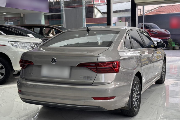 大众 速腾 2020款 200TSI DSG舒适型 国VI车身外观6004