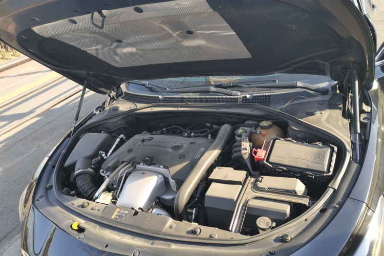 别克 君越 2018款 28T 精英型局部细节24