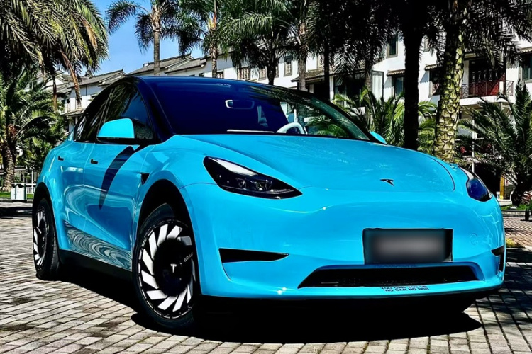 特斯拉 Model Y 2022款 改款 后轮驱动版车身外观6005