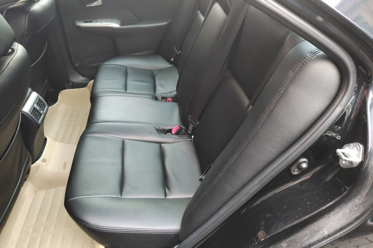 丰田 凯美瑞 2012款 骏瑞 2.0S 耀动版中控内饰21