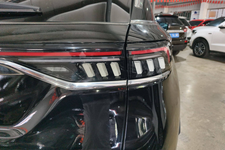 北京汽车 北京X7 2020款 1.5TD DCT致领版车身外观9