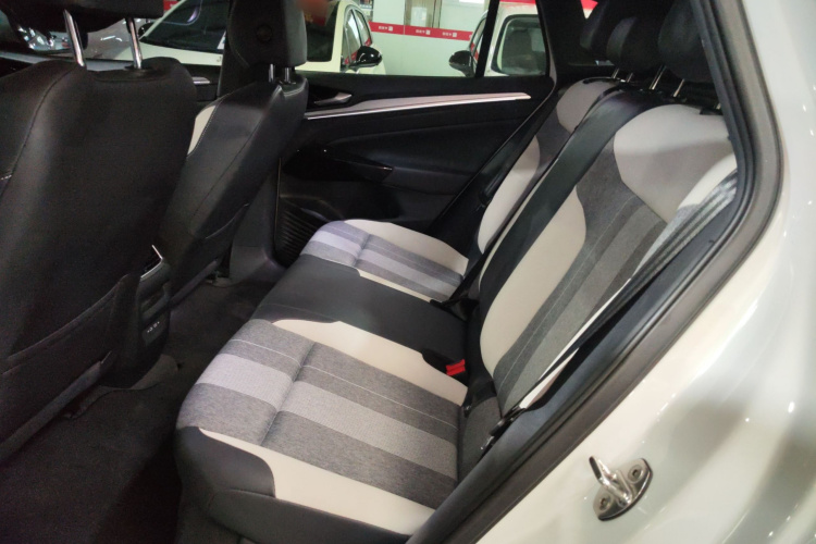 大众 ID.4 CROZZ 2022款 长续航PURE+版中控内饰7004