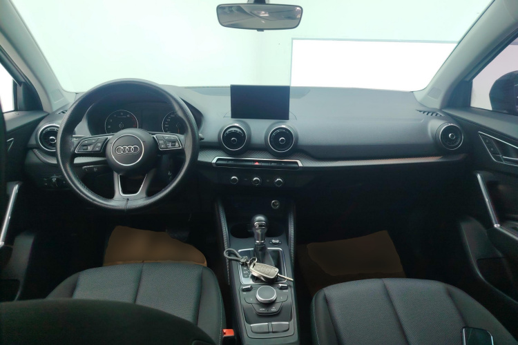 奥迪Q2L 2018款 35 TFSI 上市专享版 国VI中控内饰12