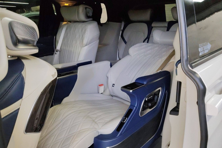 别克GL8 2020款 ES陆尊 653T 舒适型中控内饰7004