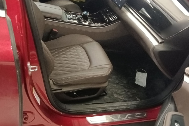 比亚迪 汉 2023款 EV 冠军版 506KM前驱尊贵型局部细节41