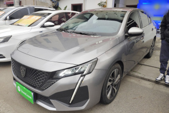 标致408 2022款 1.6T 追光版