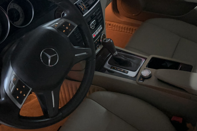 奔驰C级 2013款 C 260 CGI 优雅型车身外观6005