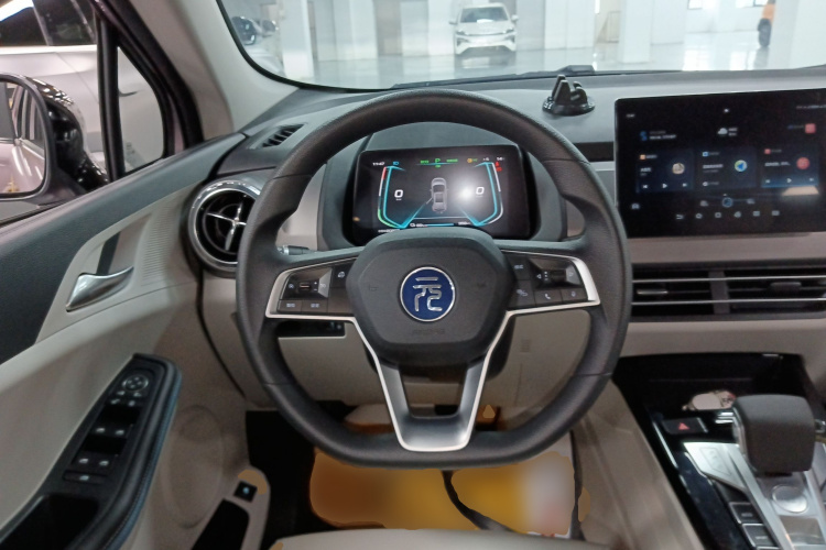 比亚迪 元Pro 2023款 401KM豪华型中控内饰13