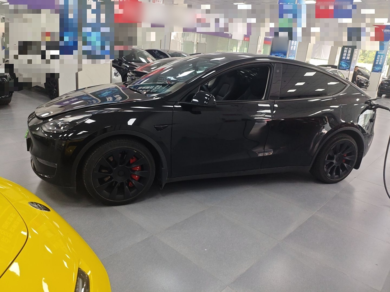 特斯拉 Model Y 2021款 标准续航后驱版