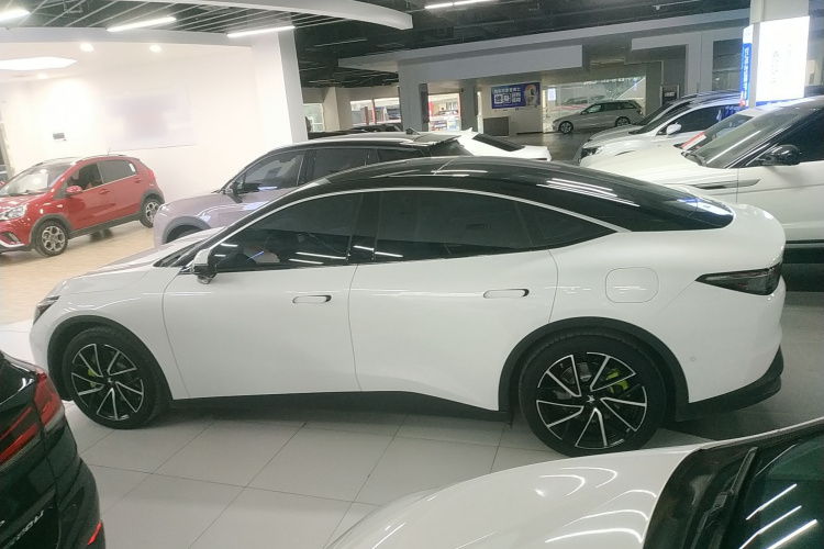 ARCFOX极狐 极狐 阿尔法S5 2024款 560MAX 185kW车身外观6003