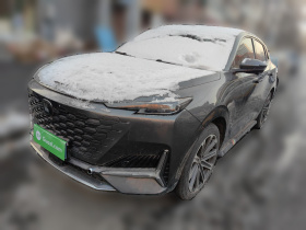 长安UNI-K 2021款 2.0T 尊贵型