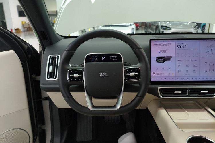 理想汽车 理想L6 2024款 Pro中控内饰13