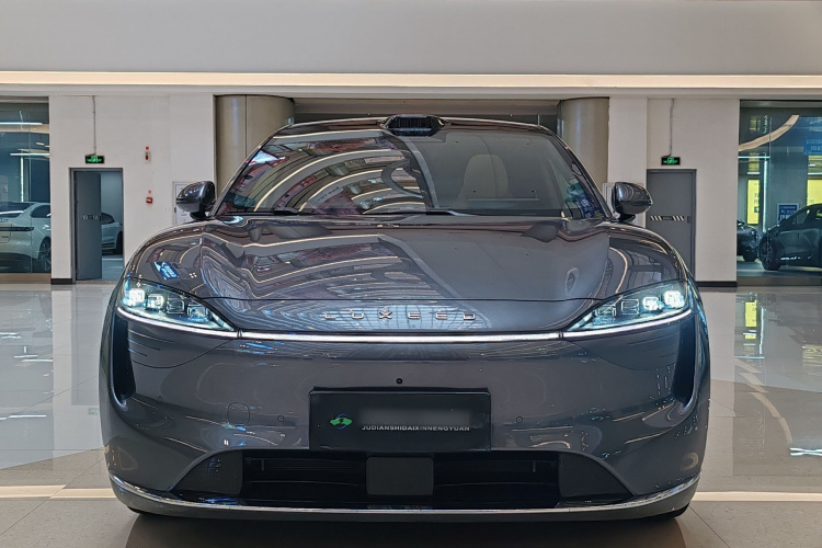 鸿蒙智行 智界R7 2025款 增程 331km Ultra车身外观6001