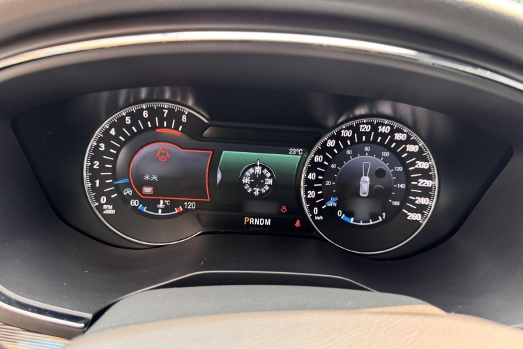 福特 金牛座 2019款 EcoBoost 245 尊享版局部细节14