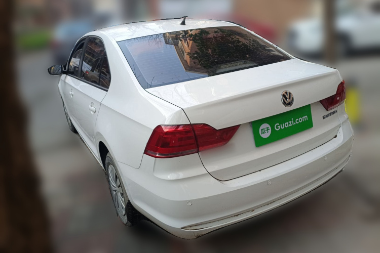 大众 桑塔纳 2018款 1.5L 自动风尚版车身外观5