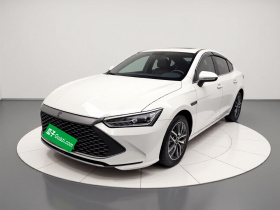 比亚迪 秦PLUS 2021款 DM-i 55KM 旗舰型