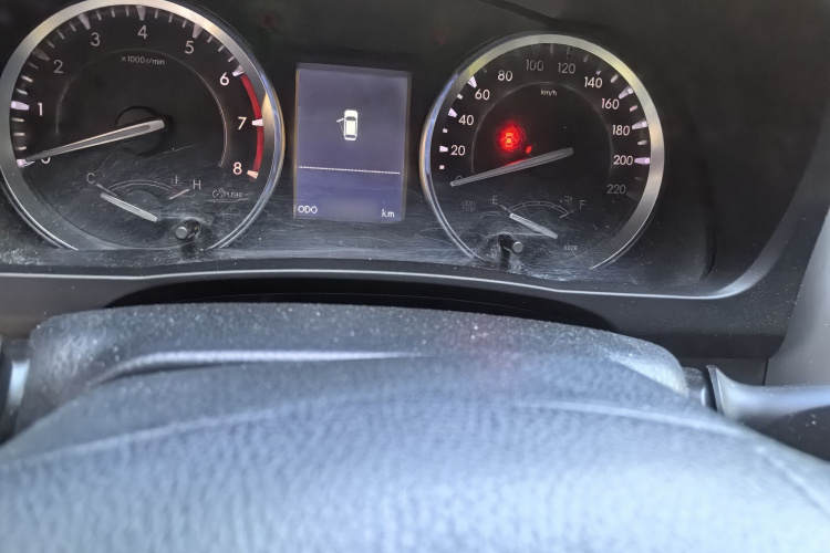 丰田 汉兰达 2015款 2.0T 四驱豪华版 7座局部细节14