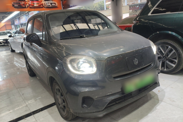 零跑汽车 零跑T03 2023款 310轻享版车身外观3