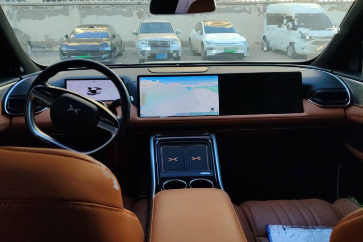 小鹏G9 2022款 650 性能版Pro中控内饰7002