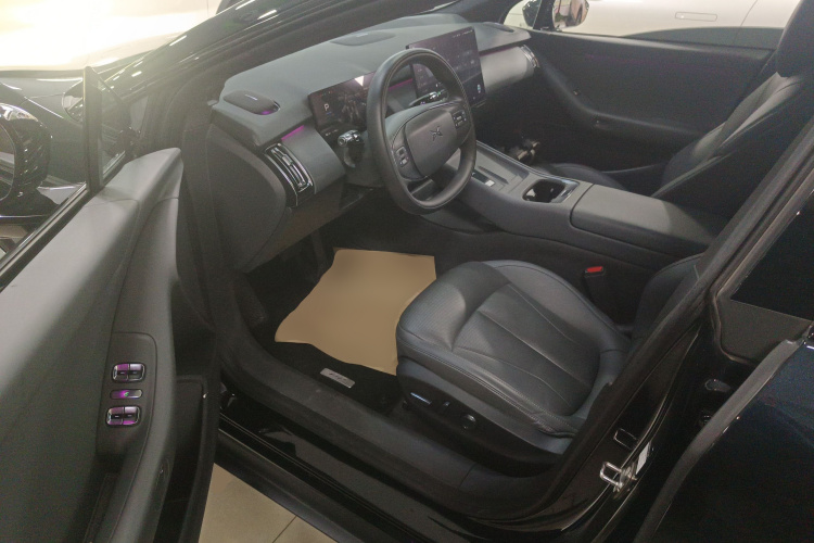 小鹏P7+ 2024款 长续航 Max中控内饰20