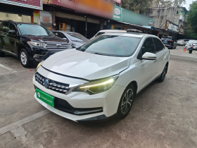 启辰D60 2018款 1.6L CVT智联精英版