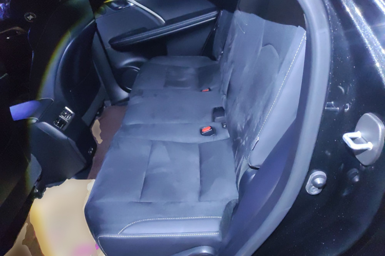 雷克萨斯RX 2020款 改款 300 两驱精英版中控内饰21