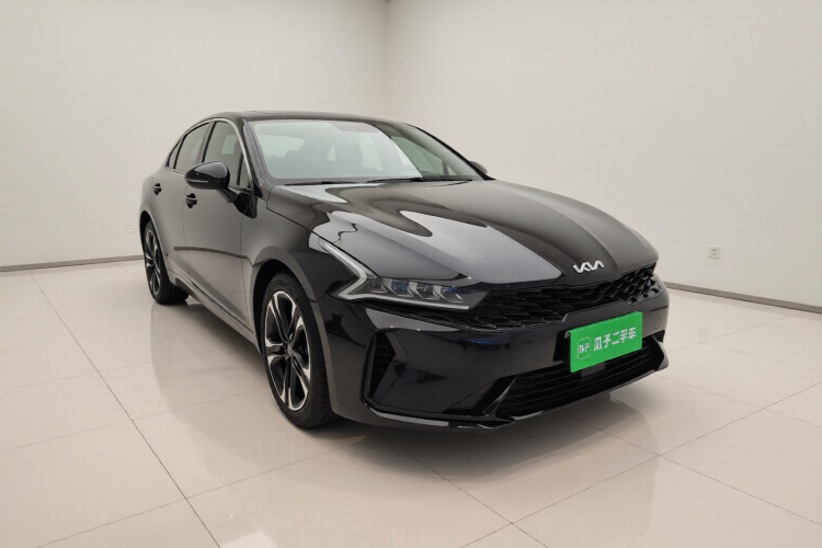 起亚K5 2020款 270T CVVD 豪华版车身外观3