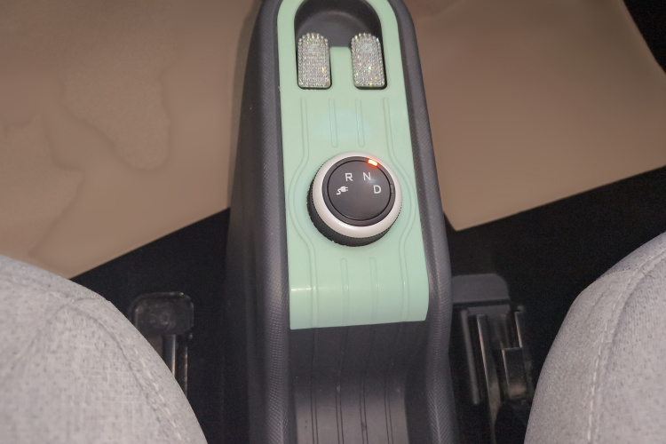 五菱汽车 宏光MINIEV 2022款 马卡龙时尚款 三元锂局部细节18