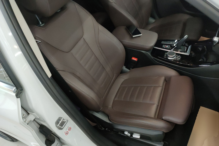 宝马X3 2021款 改款 xDrive28i 豪华套装局部细节41