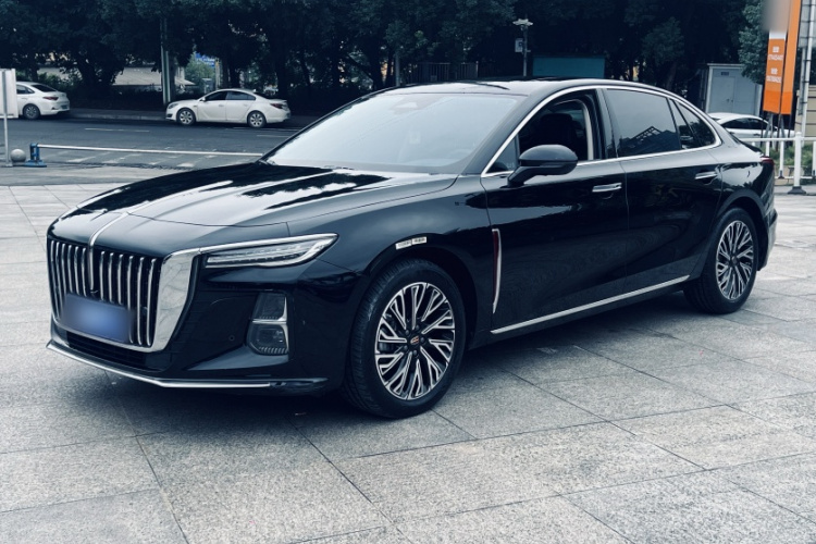 红旗H5 2024款 2.0T 自动智联旗畅版车身外观1