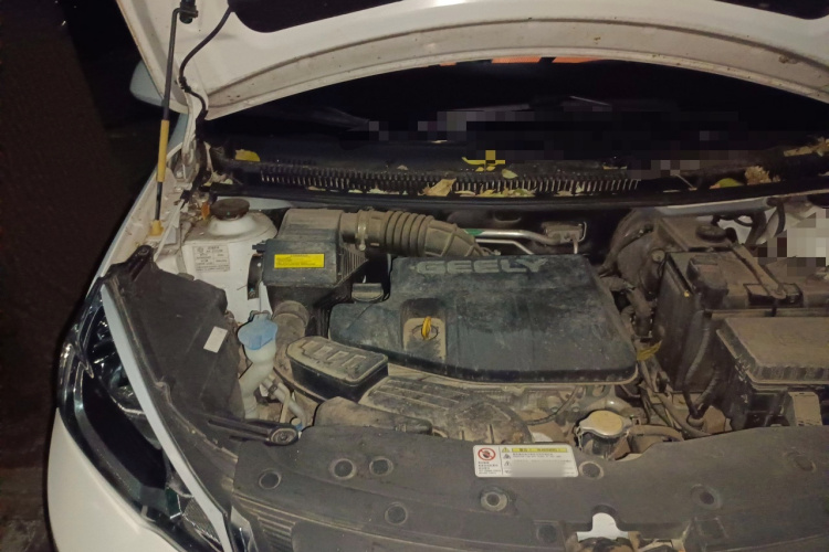 吉利汽车 远景X1 2017款 1.3L 自动乐趣版局部细节9006