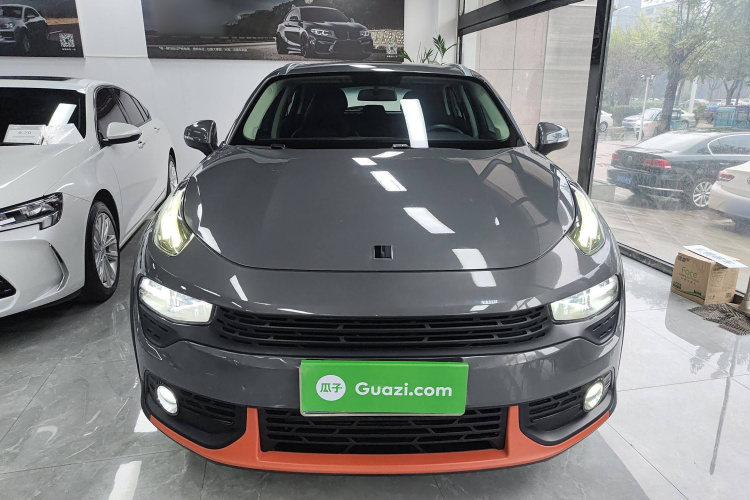 领克02 2019款 高能版 2.0T 自动两驱耀版 国VI车身外观2