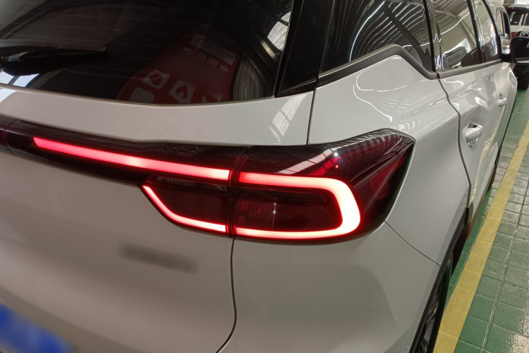 奇瑞 瑞虎7 2022款 超能版 1.6T DCT超能勇士车身外观6001