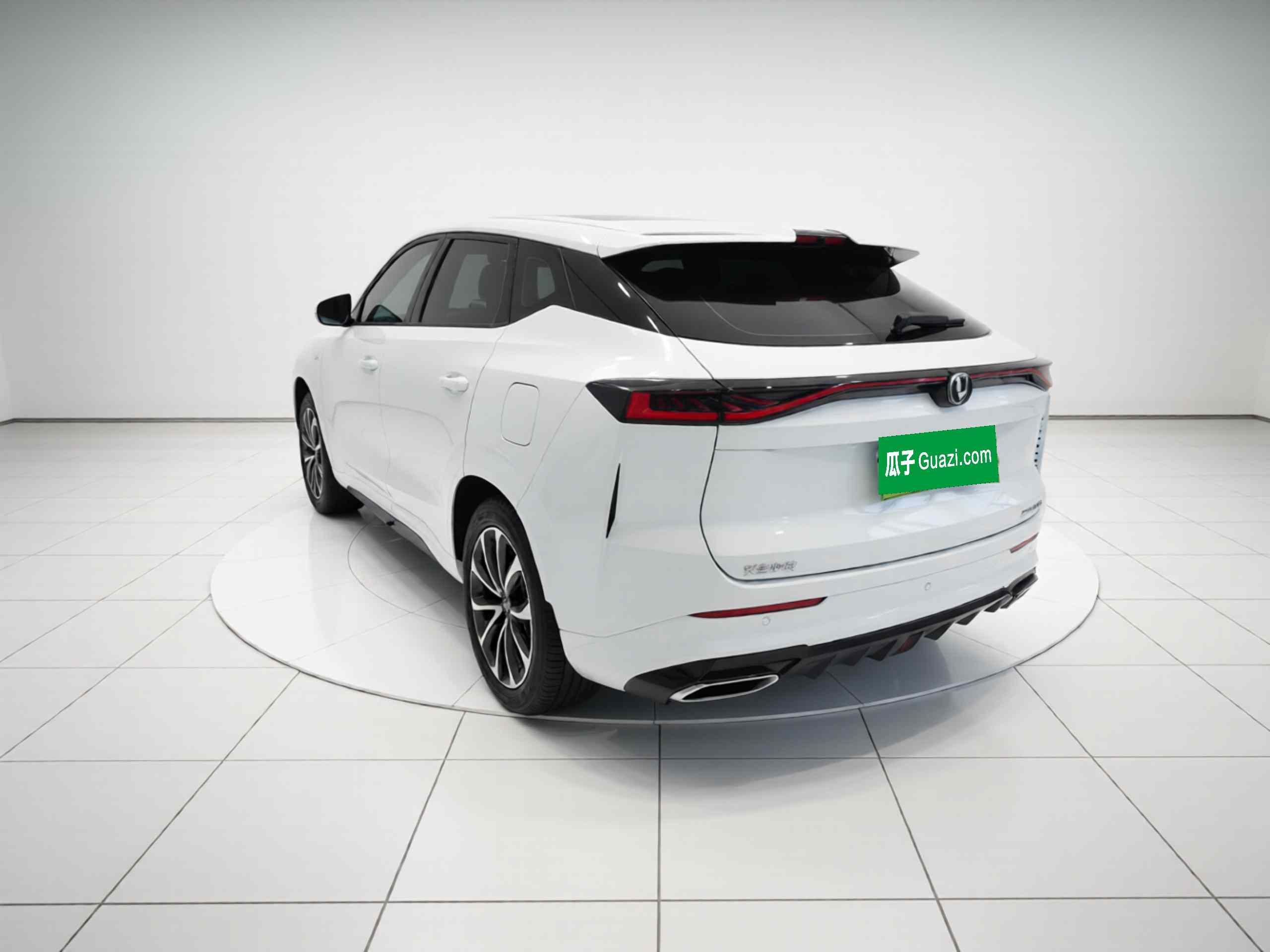 长安UNI-Z新能源 2024款 蓝鲸智电iDD 125km 超越型(3)