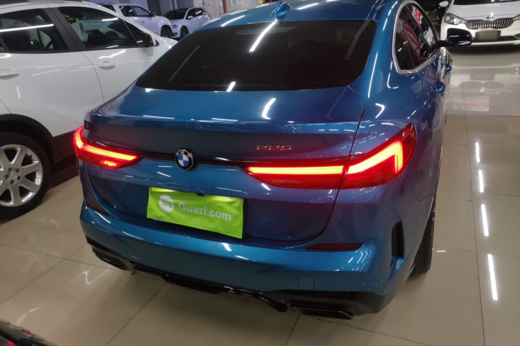 宝马2系(进口) 2021款 225i 四门轿跑车 M运动套装车身外观6