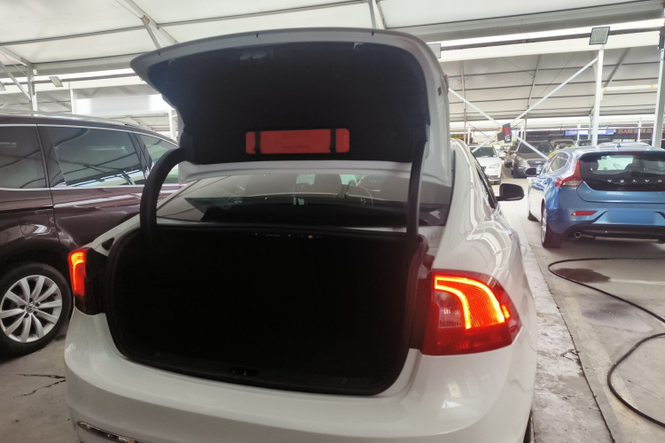 沃尔沃S60 2017款 S60L T4 智远版局部细节23