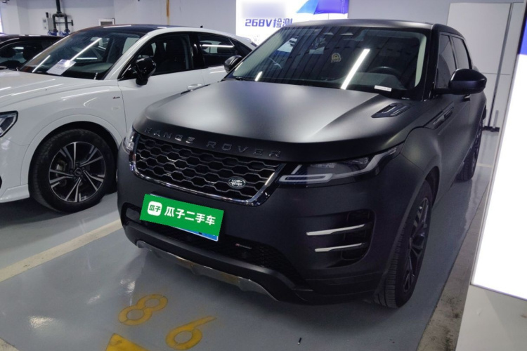 路虎 揽胜极光 2023款 极光L 249PS 豪华版车身外观1