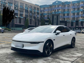 极氪007 2024款 后驱增强版 75kWh