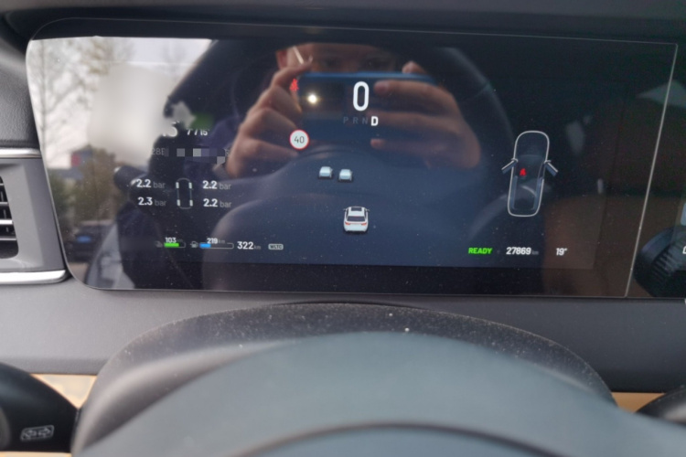 理想汽车 理想ONE 2021款 增程6座版局部细节14