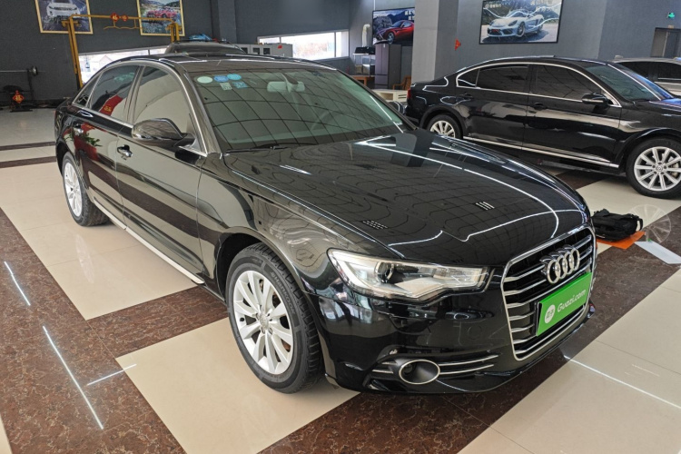 奥迪A6L 2014款 TFSI 标准型车身外观3