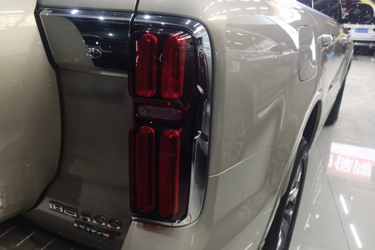 坦克500新能源 2023款 Hi4-T车身外观9