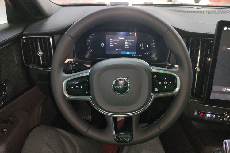 沃尔沃S90 2026款 B5 智远豪华版中控内饰13
