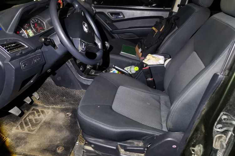 猎豹汽车 猎豹Q6 2015款 2.4L 手动四驱卓越型局部细节19