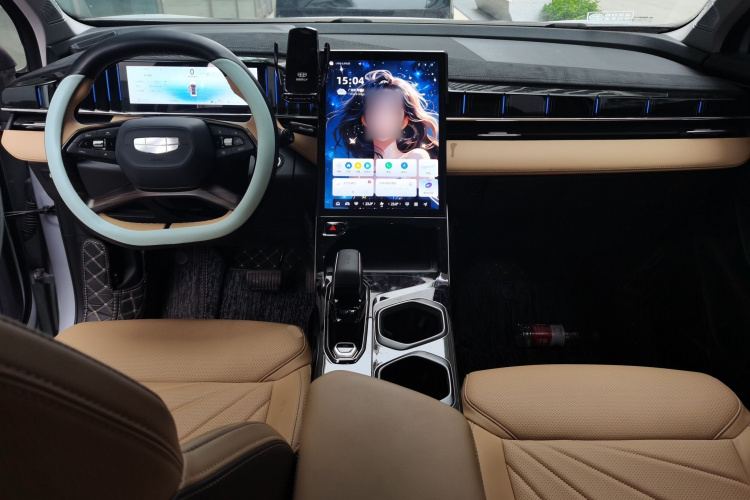 吉利汽车 博越L 2023款 1.5TD DCT尊贵型中控内饰12