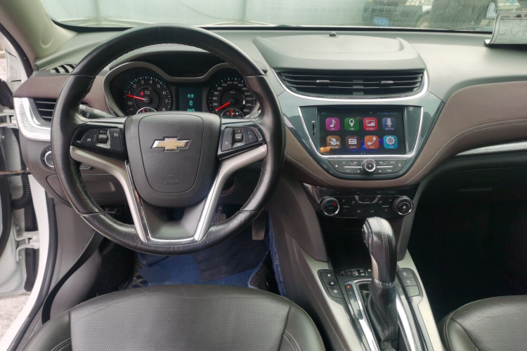 雪佛兰 迈锐宝 2017款 1.5T 自动豪华版中控内饰12