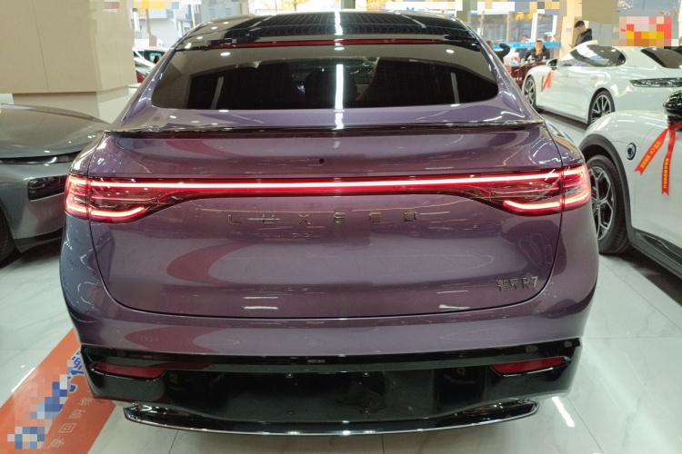 鸿蒙智行 智界R7 2025款 增程 251km Max车身外观6004