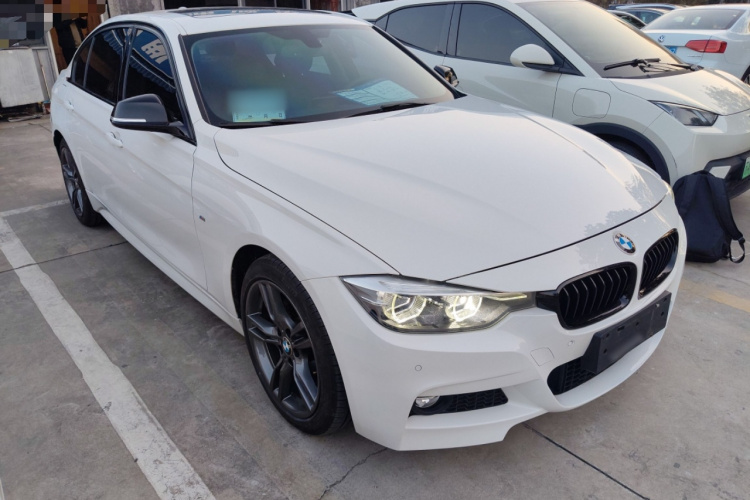 宝马3系 2019款 320Li M运动曜夜版车身外观3